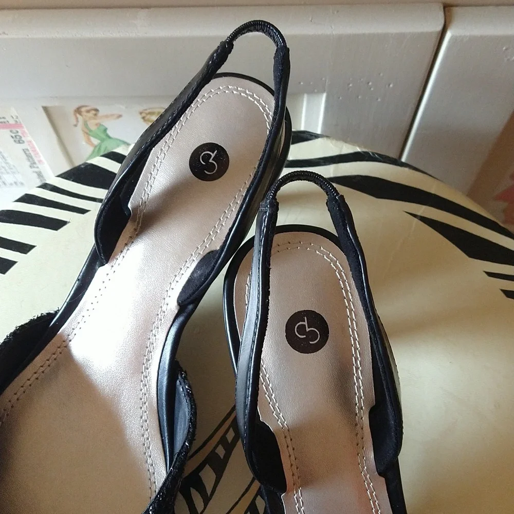 NIB dressbarn woven black and cream slingbacks Sz 8.5 - Picture 2 of 8